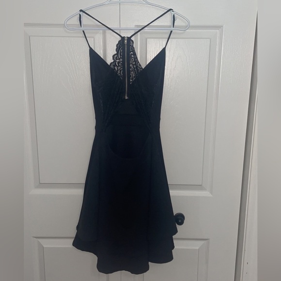 Eclipse US S | Little Black Lacy Dress - Picture 3 of 5